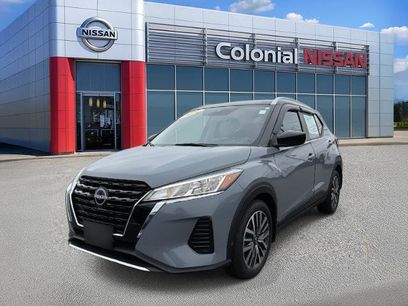 Certified 2022 Nissan Kicks SV