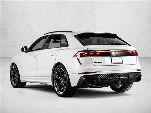 New 2026 Audi RS Q8 performance image 8