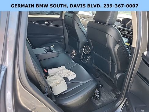 Used 2021 Lincoln Nautilus FWD w/ Equipment Group 101A image 12