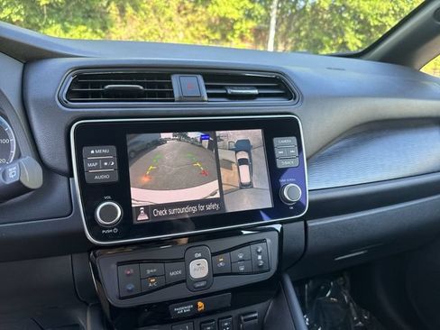 Certified 2024 Nissan Leaf SV Plus FWD image 22