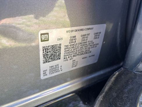 Used 2025 Buick Envista Sport Touring image 29