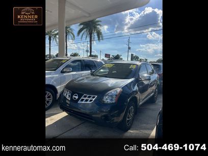 Used 2014 Nissan Rogue S w/ Convenience Package