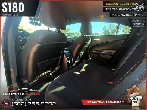 Used 2014 Dodge Charger SE RWD image 8