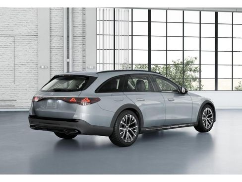 New 2026 Mercedes-Benz E 450 4MATIC All-Terrain Wagon image 21