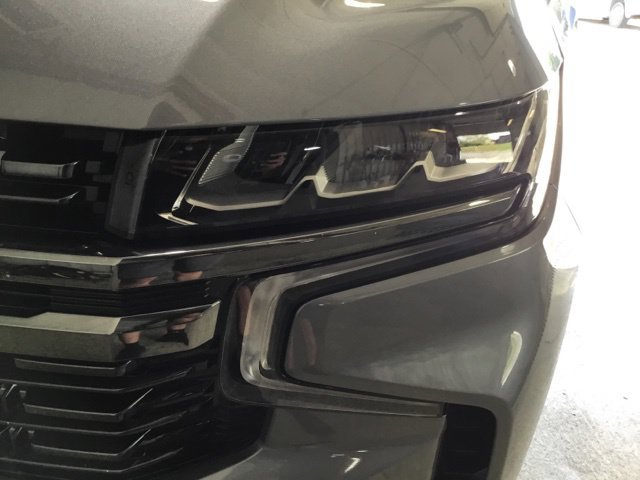 Used 2022 Chevrolet Tahoe RST w/ Luxury Package AWD/4WD image 7