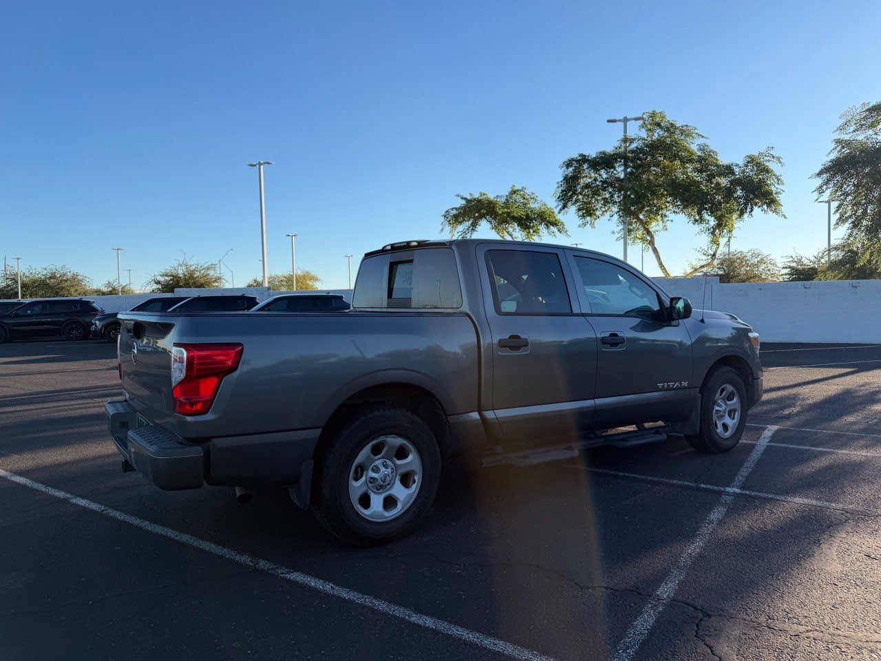Certified 2021 Nissan Titan S w/ S Utility Package RWD image 5