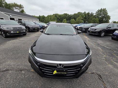 Used 2018 Honda Accord LX image 5