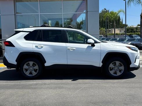 Certified 2024 Toyota RAV4 XLE w/ Convenience Package FWD image 4