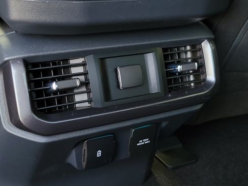Used 2023 Ford F150 XLT w/ Equipment Group 302A High RWD image 18