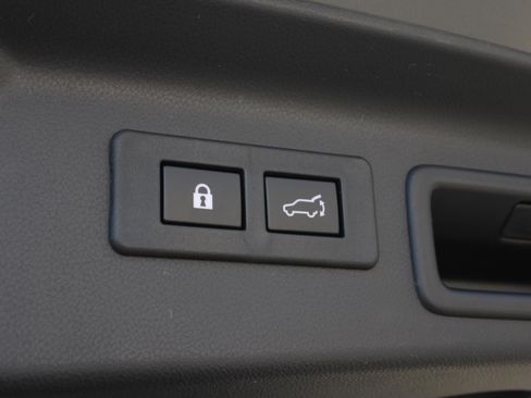 New 2026 Subaru Forester Touring AWD/4WD image 10