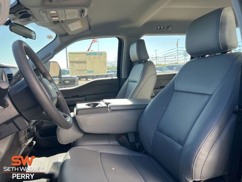 New 2026 Ford F250 XL w/ XL Chrome Package image 16