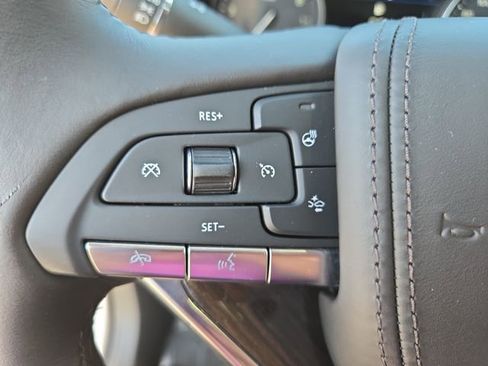 Used 2024 Cadillac XT6 Premium Luxury w/ Platinum Package AWD/4WD image 20