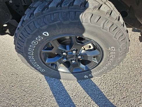 Used 2020 Jeep Wrangler Unlimited Sport image 13