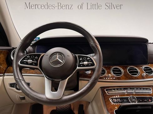 Certified 2020 Mercedes-Benz E 350 4MATIC Sedan image 31