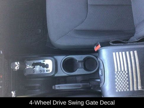 Used 2018 Jeep Wrangler Unlimited Willys Wheeler image 32