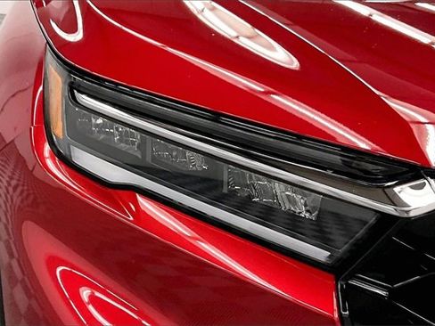 Used 2024 Honda Pilot Touring image 31