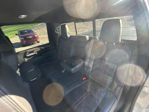 Used 2024 Chevrolet Silverado 2500 High Country w/ Technology Package AWD/4WD image 32