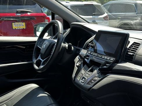 Used 2023 Honda Odyssey Elite image 32