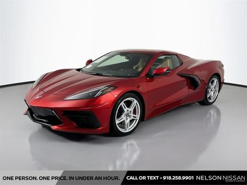 Used 2021 Chevrolet Corvette Stingray Preferred Conv w/ Battery Protection Package RWD image 1
