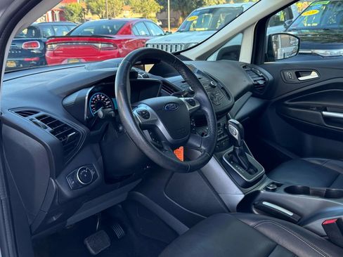 Used 2017 Ford C-MAX Energi SE w/ Equipment Group 402A image 11