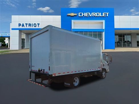 Used 2024 Chevrolet Low Cab Forward 5500XG RWD image 11