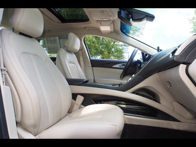 Used 2017 Lincoln MKZ Reserve w/ Technology Package FWD image 11