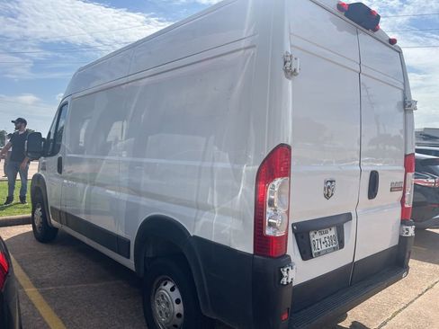 Used 2020 RAM ProMaster 1500 FWD image 3