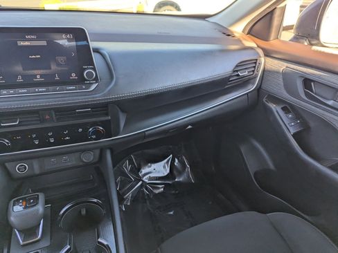 Certified 2023 Nissan Rogue S image 20