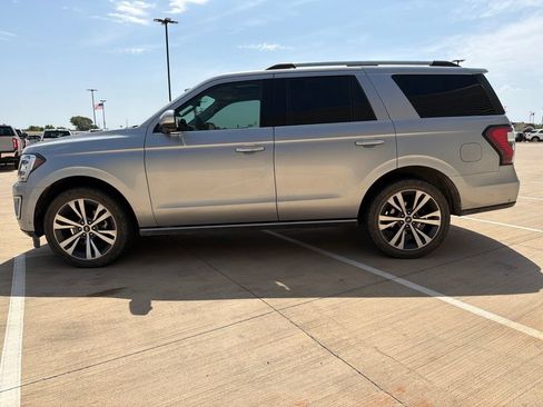 Used 2020 Ford Expedition Limited w/ Equipment Group 302A RWD image 5