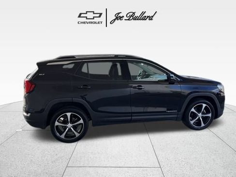 Used 2020 GMC Terrain SLT image 6