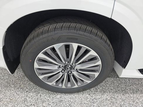 New 2026 INFINITI QX80 Luxe w/ Cargo Package AWD/4WD image 14