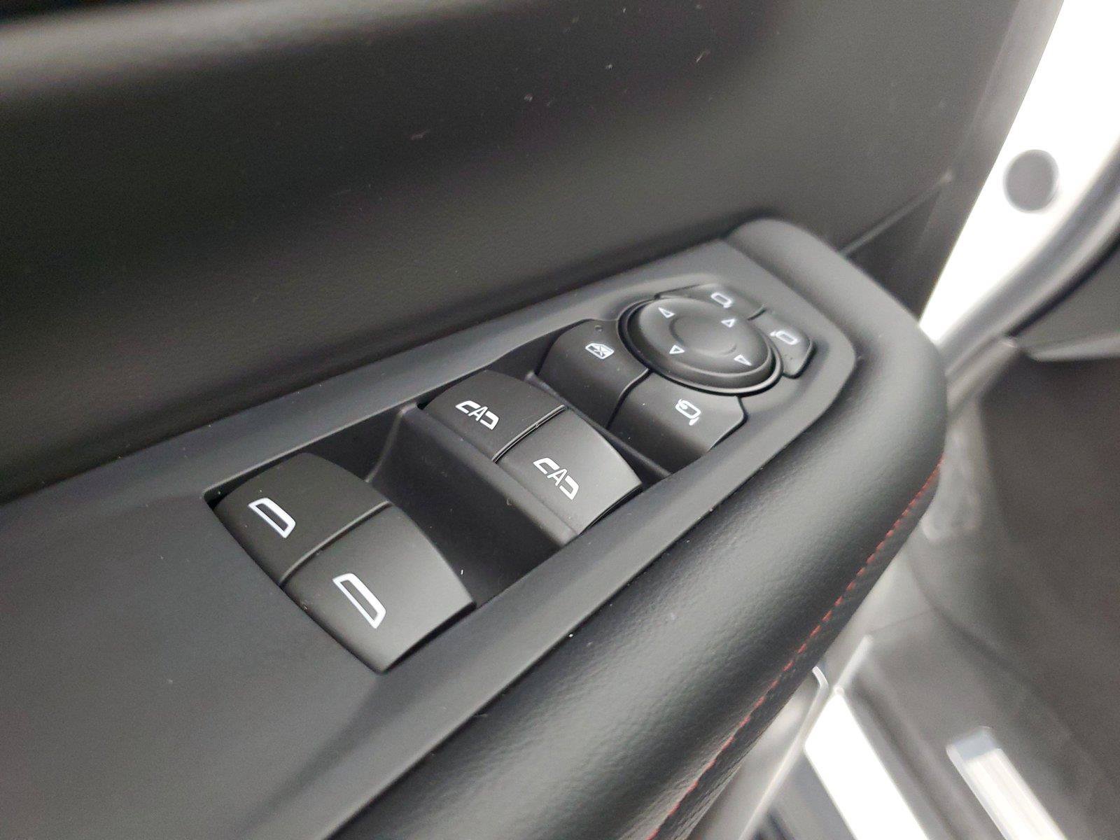 Used 2025 Chevrolet Tahoe RST w/ Advanced Technology Package AWD/4WD image 19
