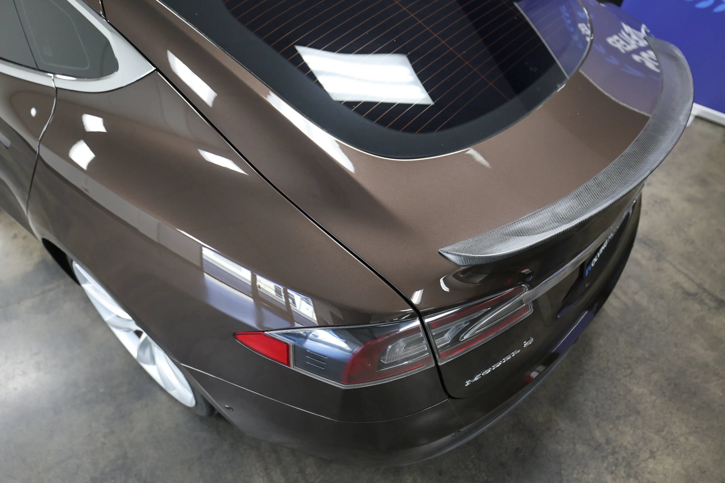 Used 2013 Tesla Model S Performance RWD image 18