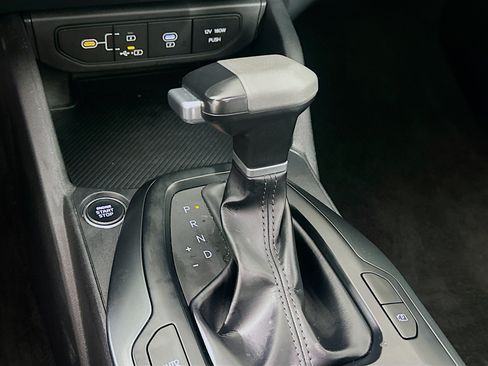 Used 2025 Kia K4 FWD image 24