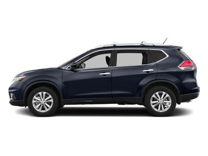 Used 2016 Nissan Rogue SV