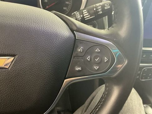 Used 2020 Chevrolet Traverse LT w/ LT Premium Package AWD/4WD image 29