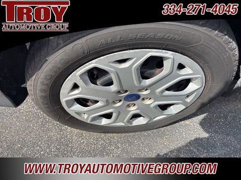 Used 2012 Ford Focus SE image 8