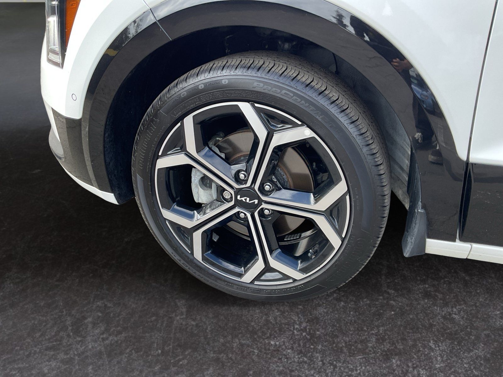 Used 2023 Kia Niro Wave FWD image 9