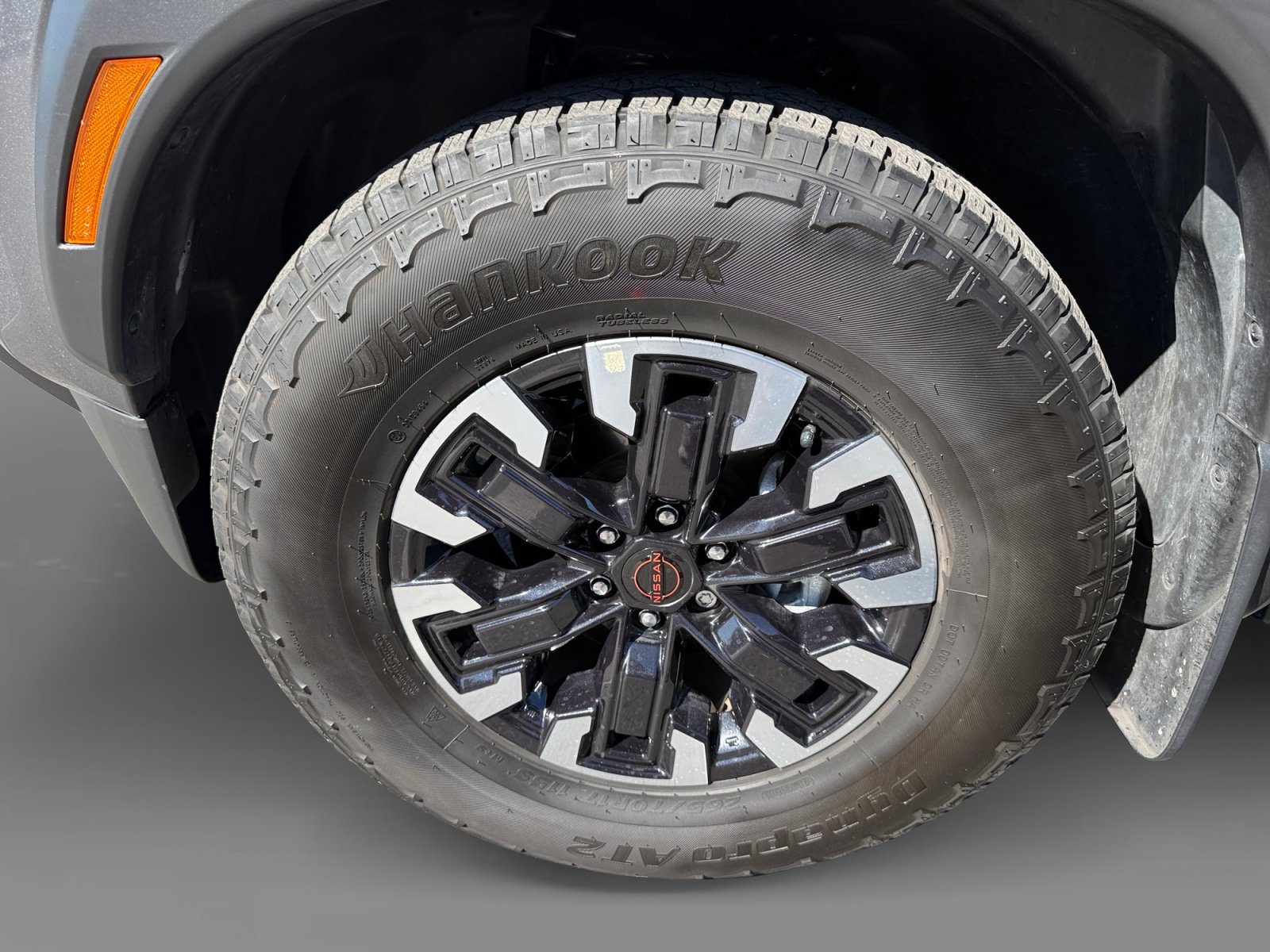 Used 2024 Nissan Frontier Pro-X RWD image 9