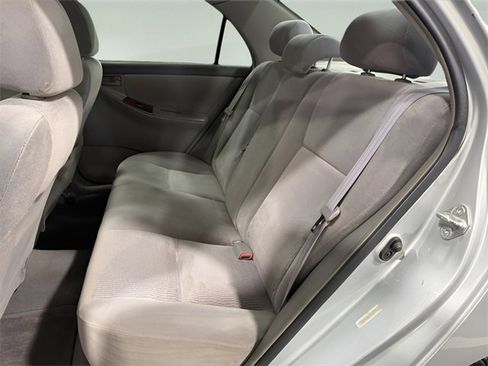 Used 2006 Toyota Corolla image 25
