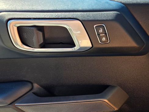 Used 2022 Ford Bronco Outer Banks image 32