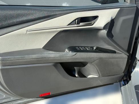 Certified 2025 Toyota Camry SE image 12