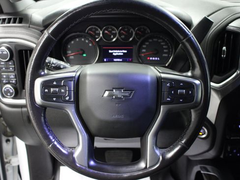 Used 2022 Chevrolet Silverado 1500 RST w/ Z71 Off-Road Package AWD/4WD image 17