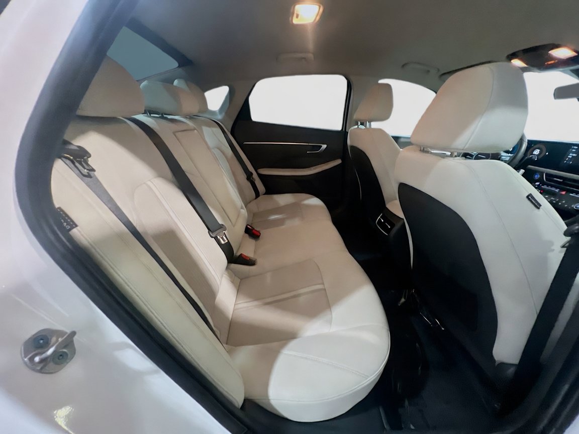 Used 2024 Hyundai Sonata SEL FWD image 19
