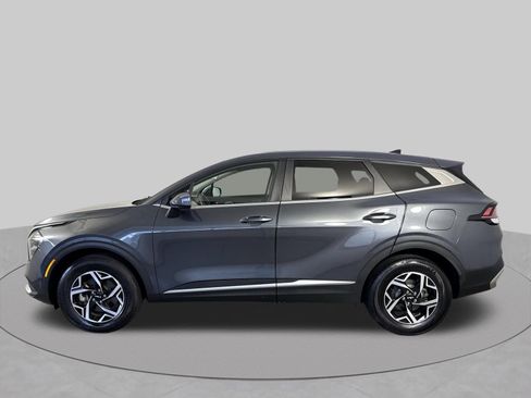 Used 2023 Kia Sportage LX AWD/4WD image 28