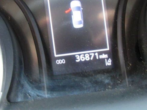 Used 2021 Toyota Camry LE FWD image 16