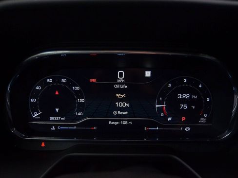 Used 2022 GMC Yukon SLT w/ SLT Premium Package image 29