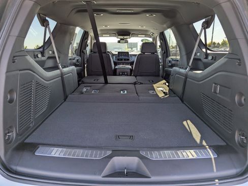 Certified 2023 Chevrolet Suburban RST w/ Max Trailering Package AWD/4WD image 38