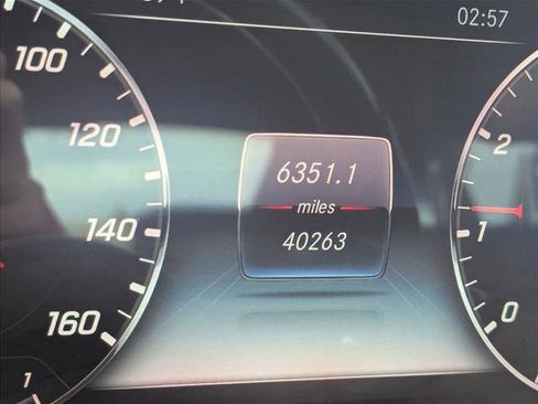 Used 2019 Mercedes-Benz S 560 4MATIC Sedan image 4