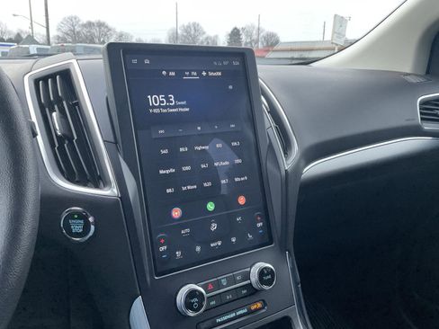 Used 2023 Ford Edge Titanium image 15